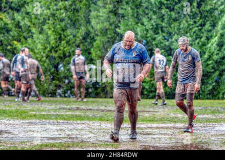 OVIEDO, SPANIEN - Januar 31: Amateur Rugby-spiel zwischen der Real Oviedo Rugby Team vs Crat A Coruna Rugby im Januar 31, 2015 in Oviedo, Spanien. Übereinstimmen Stockfoto