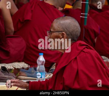 Disket, Nubra Valley. Indien. 13. Juli 2017. Seine Heiligkeit, der Dalai Lama, 14, hat drei Tage lang über Kamalashilas „Phasen der Meditation“ gelehrt. Stockfoto