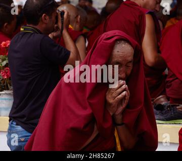 Disket, Nubra Valley. Indien. 13. Juli 2017. Seine Heiligkeit, der Dalai Lama, 14, hat drei Tage lang über Kamalashilas „Phasen der Meditation“ gelehrt. Stockfoto