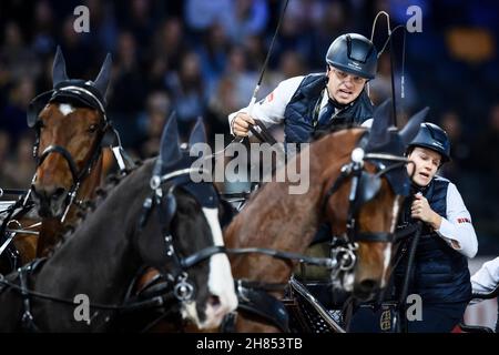 Glenn Geerts, Belgien, während des CAI-W World Cup Competition Driving Event während der Sweden International Horse Show in der Friens Arena in Solna, Stockholm, Schweden, am 27. November 2021. Foto: Erik Simander / TT / kod 11720 Stockfoto