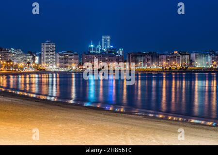 Pocitos Beachfront, Montevideo, Uruguay, Südamerika. Stockfoto