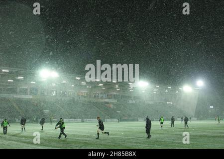 NEWCASTLE UPON TYNE. GBR. NOV 27th Gesamtansicht während des Spiels der Gallagher Premiership zwischen Newcastle Falcons und Worcester Warriors im Kingston Park, Newcastle am Samstag, den 27th. November 2021. (Kredit: Will Matthews | MI News) Kredit: MI News & Sport /Alamy Live News Stockfoto