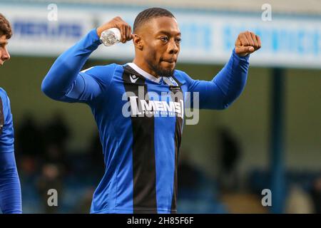 GILLINGHAM, GBR. NOV 27th Ryan Jackson von Gillingham während des Sky Bet League 1-Spiels zwischen Gillingham und Portsmouth im MEMS Priestfield Stadium, Gillingham am Samstag, 27th. November 2021. (Kredit: Tom West | MI News) Kredit: MI Nachrichten & Sport /Alamy Live News Stockfoto