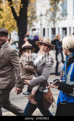 London, Großbritannien - 2021.11.13: Worshipful Company of Coachmakers & Coach Harness Makers bei der Show-Parade von Lord Mayors of London Stockfoto