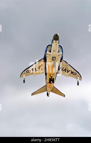 Yeovilton, Somerset, Großbritannien - September 17 2004: Ein britischer Hawker Siddeley Sea Harrier FA.2, Seriennummer ZH809 von No.899 Naval Air Squadron, RNAS Stockfoto