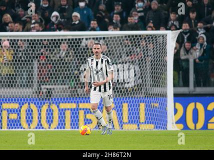 Leonardo Bonucci (FC Juventus) während des italienischen Meisterschaftsfußballspiels Serie A zwischen dem FC Juventus und Atalanta BC am 27. November 2021 im Allianz-Stadion in Turin, Italien - Foto: Nderim Kaceli/DPPI/LiveMedia Stockfoto