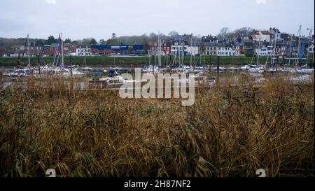 Segelhafen, Saint-Valery-sur-Somme, Somme, Hauts-de-France, Picardie, Nordwestfrankreich Stockfoto