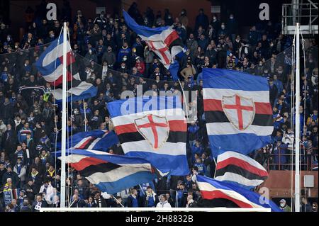 Fan-Teilnahme von UC Sampdoria während der Serie A 2021/22 Spiel zwischen UC Sampdoria und Hellas Verona FC im Ferraris Stadium am 27. November 2021 in Gen Stockfoto