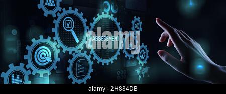 Assessment-Analyse Business-Analytics-Evaluation misst Technologiekonzept. Stockfoto