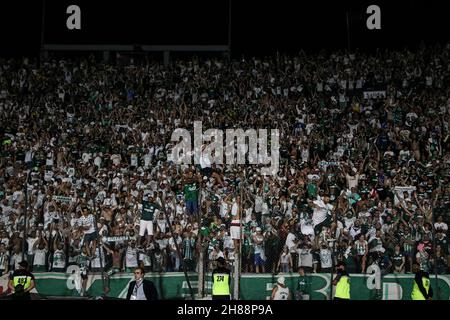 27th. November 2021; Centenario Stadium, Montevideo, Uruguay; Finale Copa Libertadores, Palmeiras gegen Flamengo; die Palmeiras-Supporter feiern nach dem Spiel Stockfoto