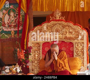 Disket, Nubra Valley.Indien.13. Juli 2017. Seine Heiligkeit, der Dalai Lama, 14, hat drei Tage lang über Kamalashilas „Phasen der Meditation“ gelehrt. Stockfoto