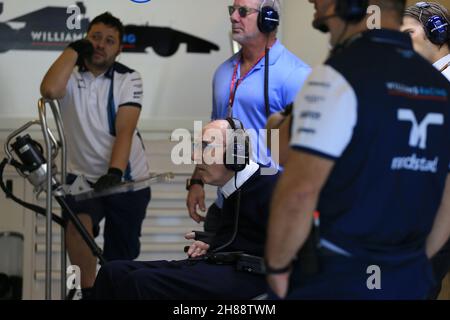 28.11.2015. Yas Marina Circuit, Abu Dhabi. FIA Formel 1 Grand Prix von Abu Dhabi. Samstag Training vor der Qualifikation. Sir Frank Williams vom Williams F1 Team Stockfoto