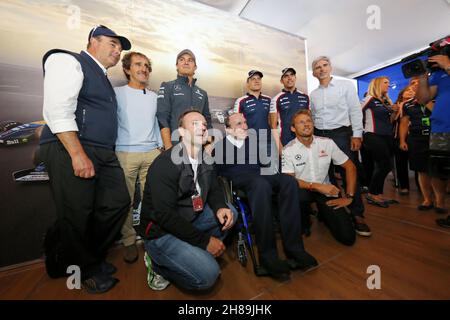 MOTORSPORT - F1 2013 - GROSSER PREIS VON GROSSBRITANNIEN - GROSSER PREIS D'ANGLETERRE - SILVERSTONE (GBR) - 28 BIS 30/06/2013 - FOTO : ALEXANDRE GUILLAUMOT / DPPI - NIGEL MANSELLAIN PROST RUBENS BARRICHELLO WILLIAMS FRANK (GBR) - WILLIAMS F1 TEAMCHEF - PRÄSIDENT WILLIAMS F1 TEAM - AMBIANCE PORTRAIT ROSBERG NICO (GER) - MERCEDES GP MGP W04 - AMBIANCE PORTRAIT BUTTON JENSON (GBR) - MCLAREN MERCEDES MP4-28 - AMBIANCE PORTRAIT BOTTAS VALTTERI (FIN) - WILLIAMS F1 RENAULT FW35 - AMBIANCE PORTRAIT MALDONADO PASTOR (VEN) - WILLIAMS F1 RENAULT FW35 - AMBIANCE PORTRAIT DAMON HILL - FOTO: ALEXANDRE GUILLAUMOT/DPP Stockfoto