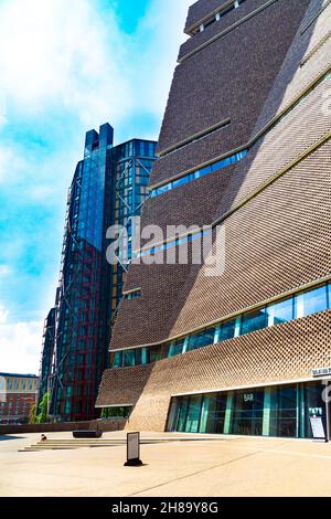 Außenansicht des Tate Modern Blavatnik Building, Bankside, London, Großbritannien Stockfoto