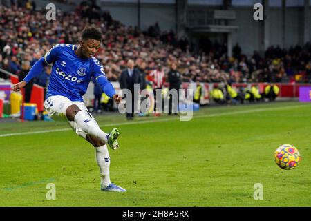 London, Großbritannien. 28th. November 2021. Demarai Gray #11 von Everton in London, Vereinigtes Königreich am 11/28/2021. (Foto von Richard Washbrooke/News Images/Sipa USA) Quelle: SIPA USA/Alamy Live News Stockfoto