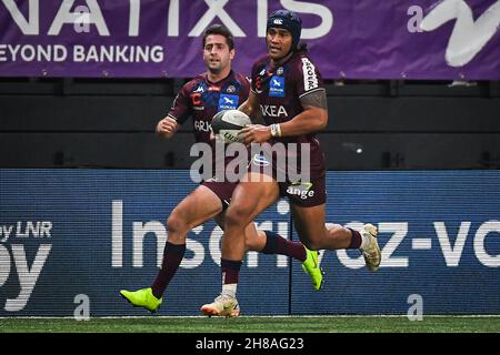 Nanterre, Frankreich, Frankreich. 28th. November 2021. Santiago CORDERO POCIELLO-ARGERICH aus Bordeaux und Ulupano SEUTENI aus Bordeaux während des TOP 14-Spiels zwischen Racing 92 und Union Bordeaux Begles (UBB) in der Paris La Defense Arena am 28. November 2021 in Nanterre bei Paris, Frankreich. (Bild: © Matthieu Mirville/ZUMA Press Wire) Stockfoto