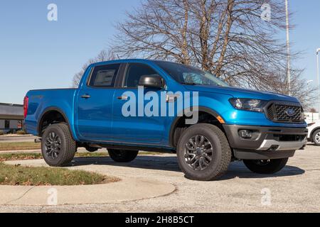 Fischer - ca. November 2021: Ford Ranger Pickup Truck Display bei einem Händler. Das Ranger-Typenschild wurde bei mehreren leichten Nutzfahrzeugen verwendet Stockfoto