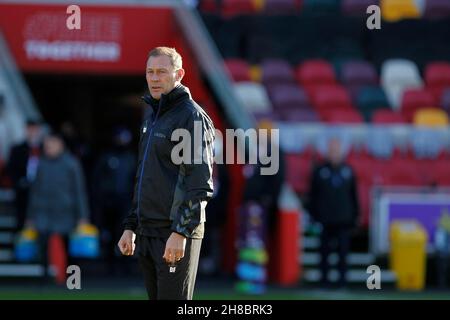 London, Großbritannien. 28th. November 2021. Everton Assistant Manager, Duncan Ferguson während des Premier League-Spiels zwischen Brentford und Everton im Brentford Community Stadium, London, England am 28. November 2021. Foto von Carlton Myrie. Nur zur redaktionellen Verwendung, Lizenz für kommerzielle Nutzung erforderlich. Keine Verwendung bei Wetten, Spielen oder Veröffentlichungen einzelner Clubs/Vereine/Spieler. Kredit: UK Sports Pics Ltd/Alamy Live Nachrichten Stockfoto