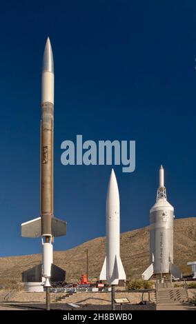 Aerobee 150-Rakete, Lance-Rakete und Little Joe II-Rakete im Museum of Space History in Alamogordo, New Mexico, USA Stockfoto