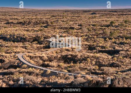 Malpais Nature Trail, rollstuhlgerecht, am Carrizozo Malpais Lavafeld, Valley of Fires, Tularosa Basin bei Carrizozo, New Mexico, USA Stockfoto