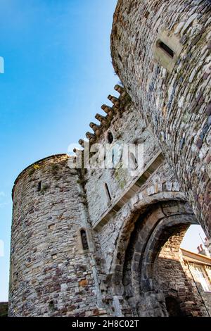 Imposing Landgate, Rye, East Sussex, England, Großbritannien, Stockfoto