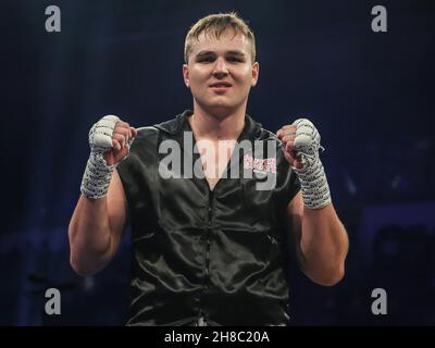 Deutscher Schwergewicht-Boxer Viktor Jurk nach seinem Kampf bei der SES-Boxgala am 9th. Oktober 2021 in Magdeburg Stockfoto