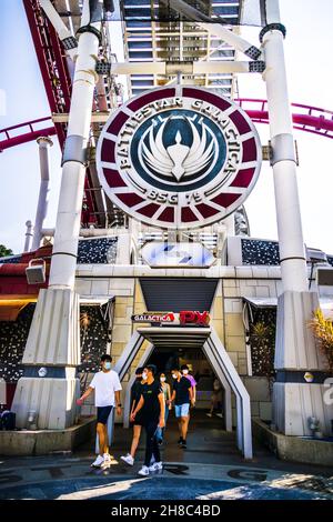 Die Battlestar Galactica Cylon Ride Ausfahrt und Store in den Universal Studios Singapur. Stockfoto