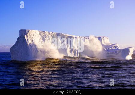 Eisberg im Arktischen Ozean, Antarktis, Suedgeorgien Stockfoto