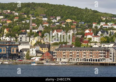 Stadtbild von Harstad mit Yachthafen, Norwegen, Harstad Stockfoto