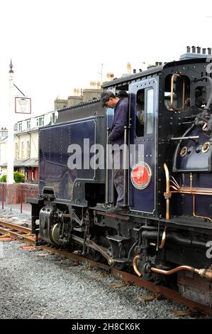 87 am Porthmadog Harbour Station. Stockfoto