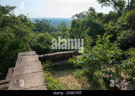 Sri Lanka, Province Centrale, Zentral Provinz, Centrale Province, Ritigala est une montagne du Centre du Sri Lanka qui abrite un ancien monastère boud Stockfoto