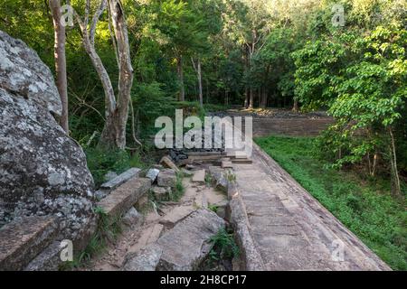 Sri Lanka, Province Centrale, Zentral Provinz, Centrale Province, Ritigala est une montagne du Centre du Sri Lanka qui abrite un ancien monastère boud Stockfoto