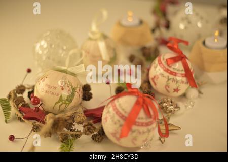 Set von Weihnachtsschmuck Hintergründe Stockfoto