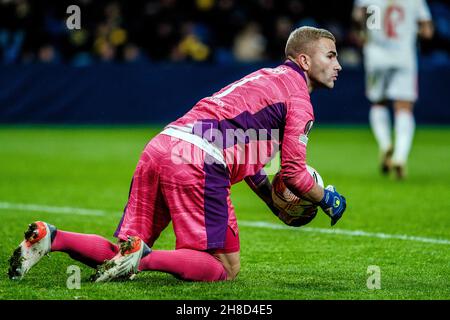 Broendby, Dänemark. 25th, November 2021. Anthony Lopes (1) aus Lyon während des UEFA Europa League-Spiels zwischen Broendby IF und Lyon im Broendby-Stadion in Broendby. (Foto: Gonzales Photo - Robert Hendel). Stockfoto