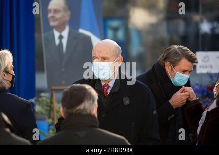 Alain Juppe bei der Einweihung des Jacques Chirac Kais am 29. November 2021 in Paris, Frankreich. Foto von Nasser Berzane/ABACAPRESS.COM Stockfoto