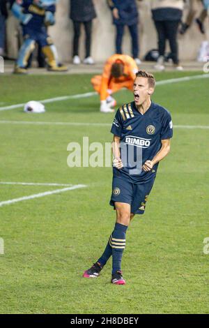 Chester, PA, Vereinigte Staaten 28th November, 2021 - der englische Fußballer Jack Elliot feiert das Tor zum Eröffnungs- und Spielgewinnspiel beim Halbfinale der MLS-Konferenz Philadelphia Union gegen Nashville SC Bildnachweis: Don Mennig / Alamy News Stockfoto