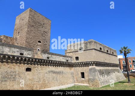 Bari Stadt, Italien - mittelalterliche Burg. Vollständiger italienischer Name: Castello Normmanno-Svevo. Stockfoto