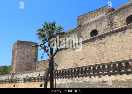 Bari Stadt, Italien - mittelalterliche Burg. Vollständiger italienischer Name: Castello Normmanno-Svevo. Stockfoto