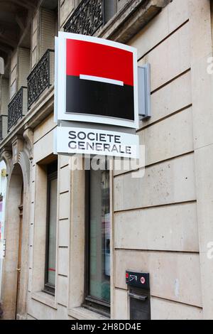 PARIS, FRANKREICH - 20. JULI 2011: Niederlassung der Societe Generale in Paris, Frankreich. Die Societe Generale ist nach Vermögen die 13th größte Bank in Europa. Stockfoto