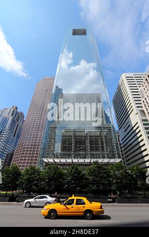 PHILADELPHIA, USA - 11. JUNI 2013: Comcast Center in Philadelphia. Als 2012 der 297 Meter hohe Wolkenkratzer ist das höchste Gebäude in"Philadelphi Stockfoto