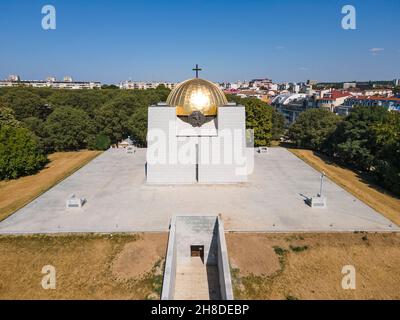 Fantastische Aussicht auf das Pantheon der Helden der Nationalen Wiedergeburt in der Stadt Ruse, Bulgarien Stockfoto