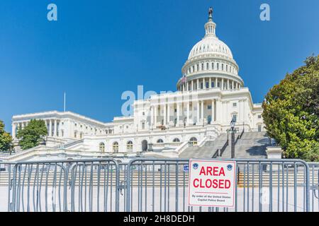 WASHINGTON DC, USA - 14. NOVEMBER 2021: Zaun um die Hauptstadt in Washington DC, USA Stockfoto