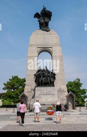 Wachwechsel am nationalen Kriegsdenkmal Stockfoto