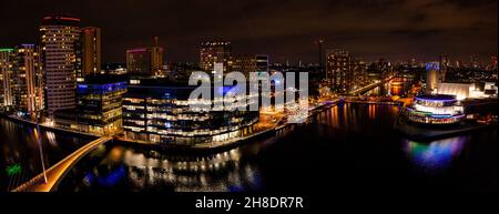 Luftaufnahme des Stadtteils Media City in Manchester, Großbritannien. Stockfoto