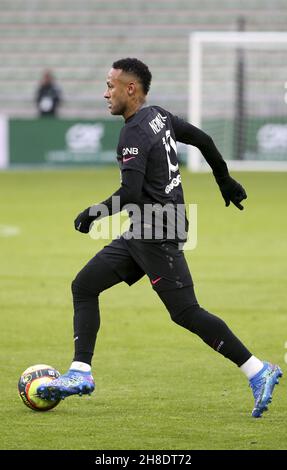 Neymar Jr von PSG während des Fußballspiels der französischen Ligue 1 zwischen AS Saint-Etienne (ASSE) und Paris Saint-Germain (PSG) am 28. November 2021 im Stade Geoffroy Guichard in Saint-Etienne, Frankreich - Foto: Jean Catuffe/DPPI/LiveMedia Stockfoto