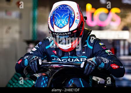 Evans Mitch (nzl), Jaguar TCS Racing, Jaguar I-Type 5, Porträt während des Vorsaison-Tests der FIA Formel-E-Weltmeisterschaft 2021-22, auf dem Circuit Ricardo Tormo vom 28. November bis 2. Dezember 2021 in Valencia, Spanien - Foto: Joao Filipe/DPPI/LiveMedia Stockfoto