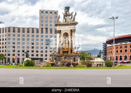 Blick auf den spanischen Platz in Barcelona (Plaça d'Espanya) , Katalonien, Spanien Stockfoto