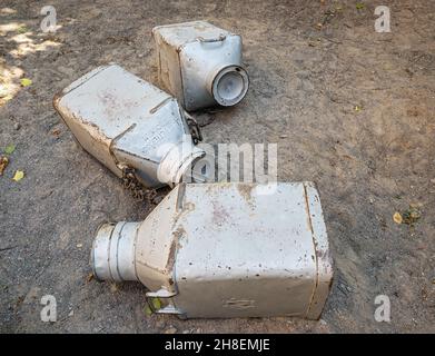 Stockholm, Schweden - Juni 19: Alte schwedische Milchdosen mit Inschrift von Mjölkcentralen, Ernst Pettersson Stockholm, in Übersetzung Milch-Central Stockfoto