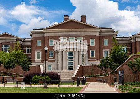 AUBURN ALABAMA, USA - 18. JUNI 2020 - Blick auf die McCartney-Terrasse von Carroll Commons auf dem Campus der Auburn University Stockfoto