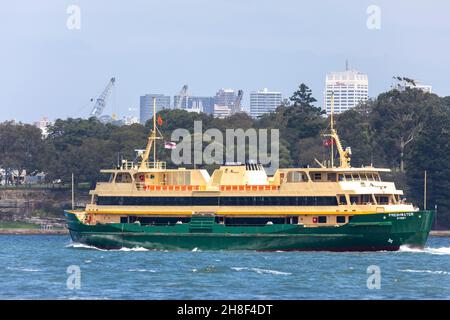 Sydney Freshwater Class Passagierfähre namens MV Freshwater auf Sydney Harbour in 2021, Sydney, Australien. Eine von vier Süsswasserfähren in Sydney Stockfoto